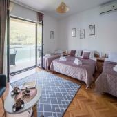 images/rooms/Studio-apartment-balcony-sea-4/tivat-apart-sea-garden08.jpg